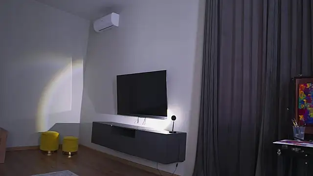 Snapshot of AdaBell chatting on 05.19.26 AdaBell online show from 05.19.26