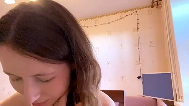 Snapshot of AlesiaGurevich chatting on 07.31.26 AlesiaGurevich online show from 07.31.26