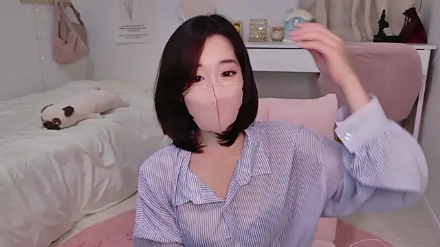 YURIKAsan  online show from 06.07.26