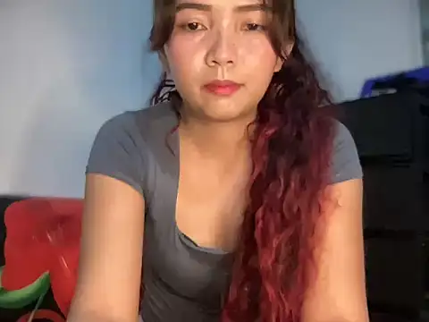 yourmommy pia online show from 04.12.26