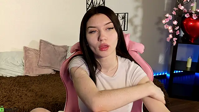 Sugar Kitten12 online show from 03.26.26