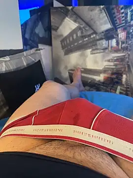 Snapshot of MatthewEmme2121 chatting on 03.12.26 MatthewEmme2121 online show from 03.12.26