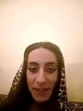 Snapshot of chiara-mario chatting on 03.28.26 chiara-mario online show from 03.28.26