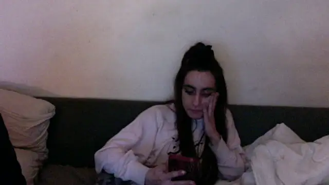 Snapshot of chiara-mario chatting on 04.04.26 chiara-mario online show from 04.04.26