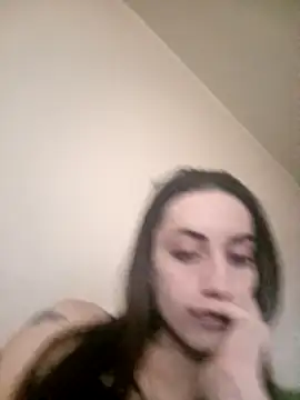 Snapshot of chiara-mario chatting on 05.04.26 chiara-mario online show from 05.04.26