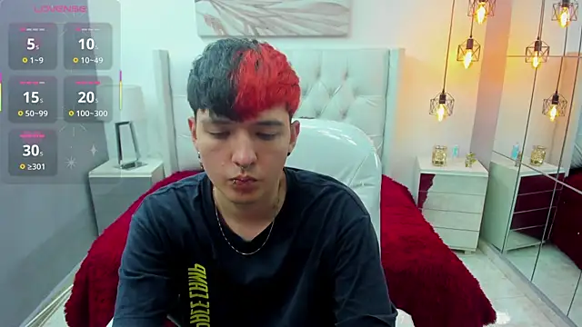 Santiago morgan online show from 04.07.26