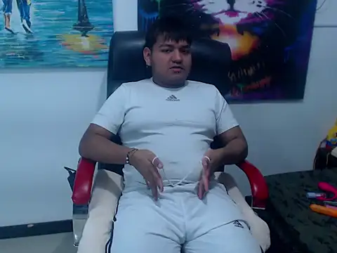 XNoahDeepThroatX online show from 03.17.26