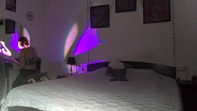 Milk shakeee online show from 03.13.26