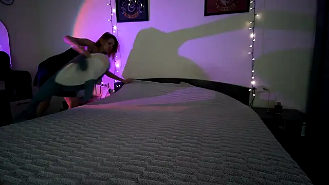 Milk shakeee online show from 03.19.26