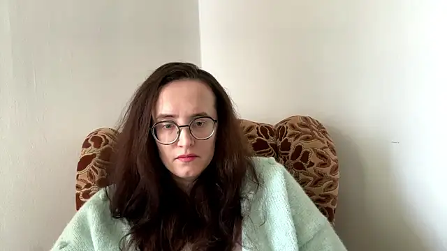 SofiaTease online show from 04.28.26