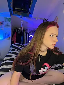 Ameliamoooon online show from 04.18.26