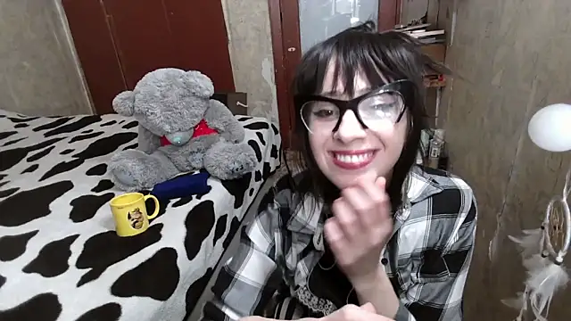 Snapshot of Barbie_Rococo chatting on 04.19.26 Barbie Rococo online show from 04.19.26