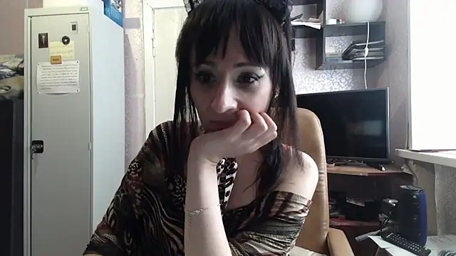 Snapshot of Barbie_Rococo chatting on 06.05.26 Barbie Rococo online show from 06.05.26
