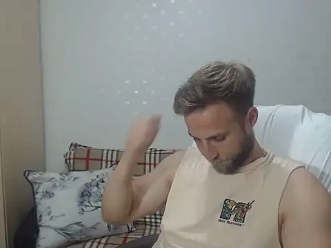 BlondEagleMuscle online show from 06.18.26