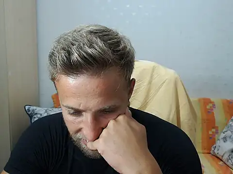 Snapshot of BlondEagleMuscle chatting on 07.15.26 BlondEagleMuscle online show from 07.15.26