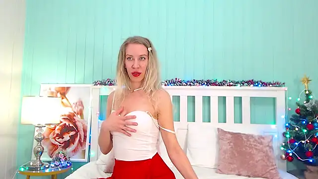 Snapshot of KammyDream chatting on 12.26.24 KammyDream online show from 12.26.24