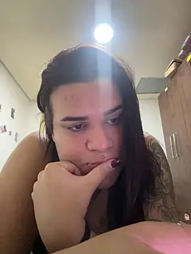 Snapshot of Gabrielaparaiso chatting on 04.11.26 Gabrielaparaiso online show from 04.11.26