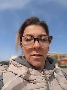 ManuelaX online show from 03.01.26