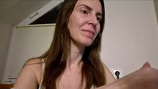 Snapshot of AnnaTight chatting on 05.04.26 AnnaTight online show from 05.04.26