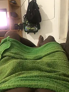 Snapshot of Henriqueamoror chatting on 03.15.26 Henriqueamoror online show from 03.15.26