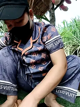 Tini-mimi online show from 04.18.26