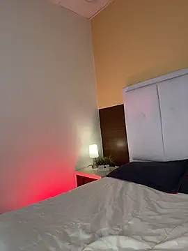 Catalinaa01 online show from 04.08.26