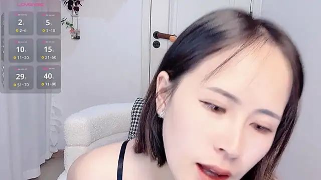 Snapshot of Xiaoyu-99 chatting on 05.16.26 Xiaoyu-99 online show from 05.16.26