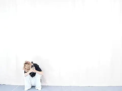 Vae-002 online show from 04.18.26