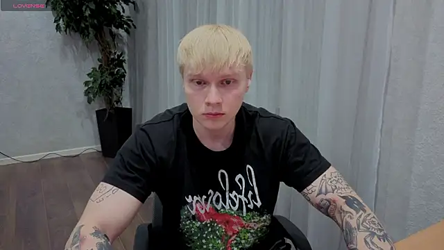 Whitesmoke666 online show from 03.10.26