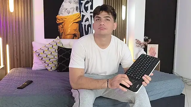 MrAdonis  online show from 03.27.26