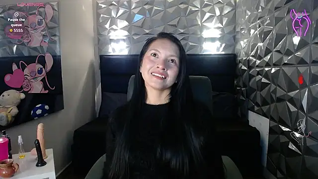 Snapshot of Chloe16_ chatting on 03.29.26 Chloe16 online show from 03.29.26