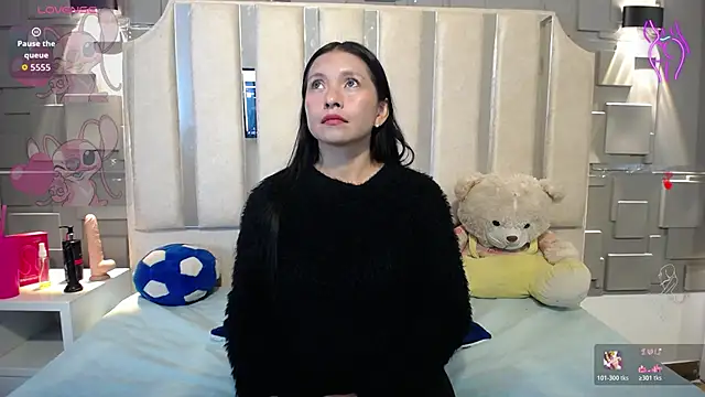 Snapshot of Chloe16_ chatting on 04.14.26 Chloe16 online show from 04.14.26