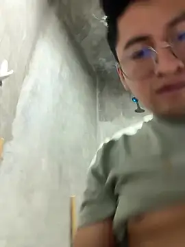 GoldenM95 online show from 03.23.26