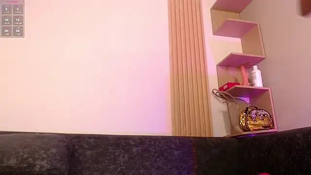 queen adhara online show from 04.11.26