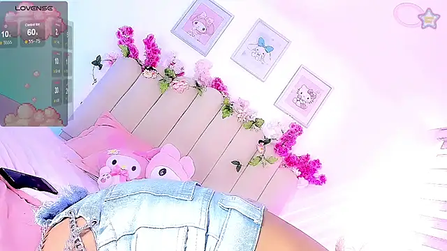 Snapshot of Little_Barbie16 chatting on 03.31.26 Little Barbie16 online show from 03.31.26