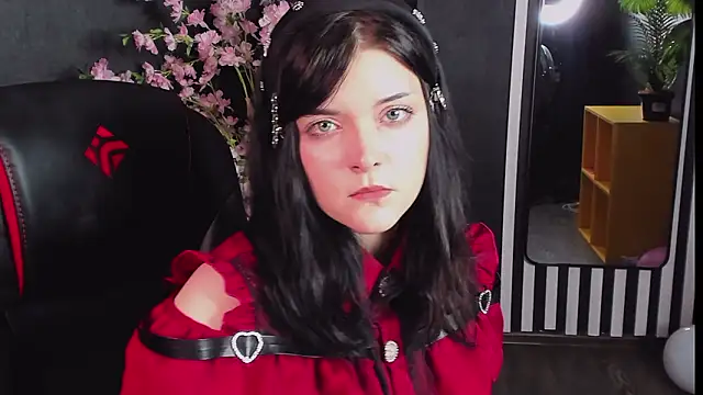 EsterTwilight online show from 03.10.26