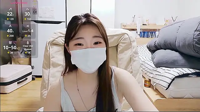 Snapshot of Berry_Chuu chatting on 05.12.26 Berry Chuu online show from 05.12.26