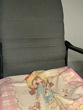 -Lilyn- online show from 04.16.26