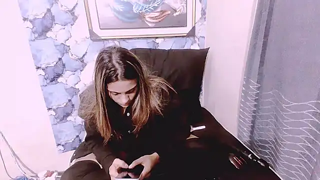 Snapshot of Luscious_Lexy chatting on 06.08.26 Luscious Lexy online show from 06.08.26