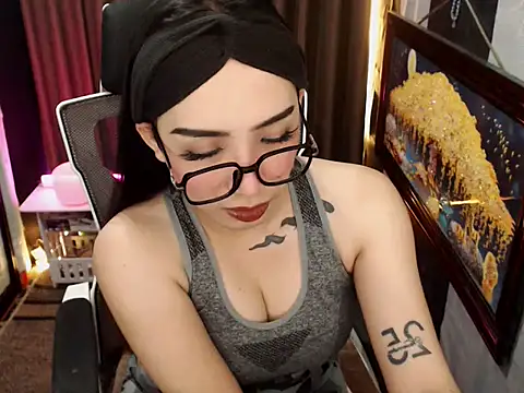 Snapshot of SexyCommander chatting on 03.28.26 SexyCommander online show from 03.28.26