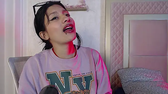 Madii  online show from 04.06.26