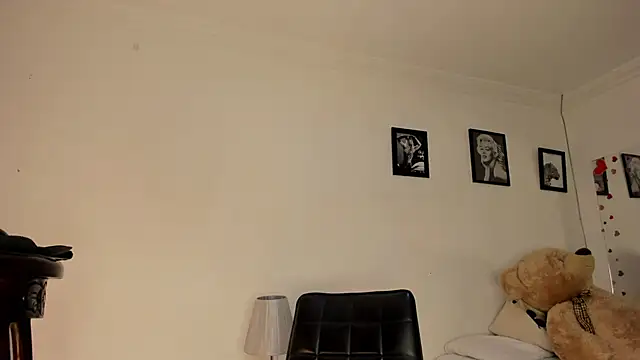 Snapshot of Melisa_Ebony chatting on 06.04.26 Melisa Ebony online show from 06.04.26