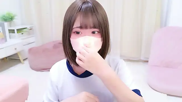Snapshot of TSU-YU chatting on 04.21.26 TSU-YU online show from 04.21.26
