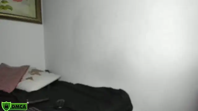 Hannah White  online show from 05.09.26