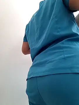 Snapshot of Dr_Edna_naughty chatting on 05.11.26 Dr Edna naughty online show from 05.11.26