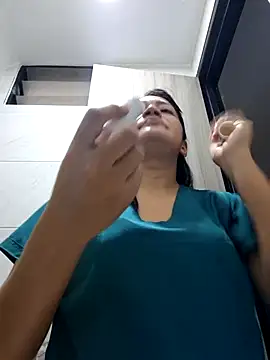 Snapshot of Dr_Edna_naughty chatting on 05.16.26 Dr Edna naughty online show from 05.16.26