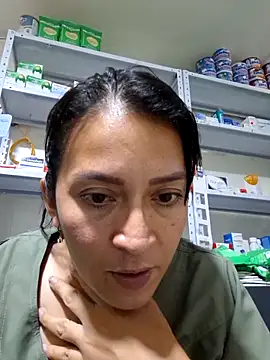 Snapshot of Dr_Edna_naughty chatting on 05.18.26 Dr Edna naughty online show from 05.18.26