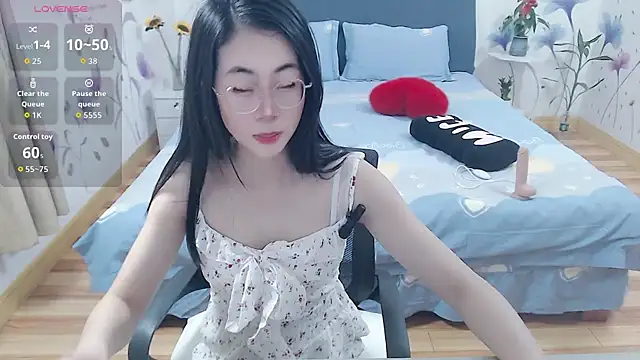 mila-baby-99 online show from 04.15.26