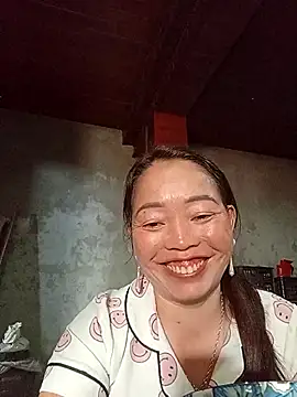 Yellow-pink online show from 04.08.26