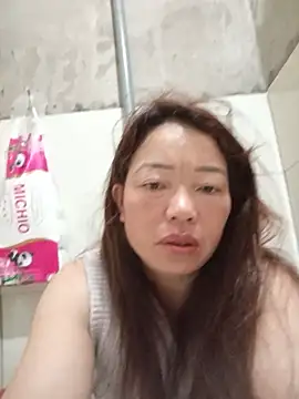 Snapshot of Yellow-pink chatting on 07.14.26 Yellow-pink online show from 07.14.26